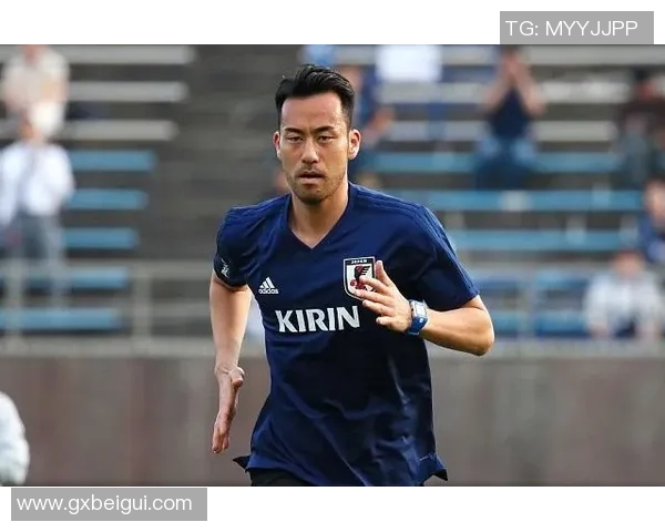 日本足球明星实力对比与等级排行分析揭示顶尖球员风采与成就